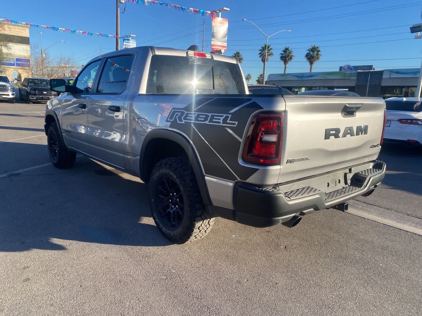 Thumbnail: 2025 RAM 1500 - 8