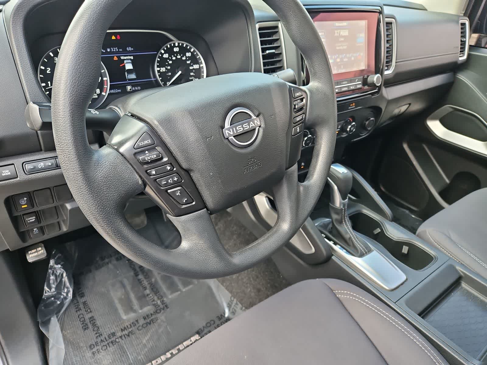 Thumbnail: 2022 Nissan Frontier - 11