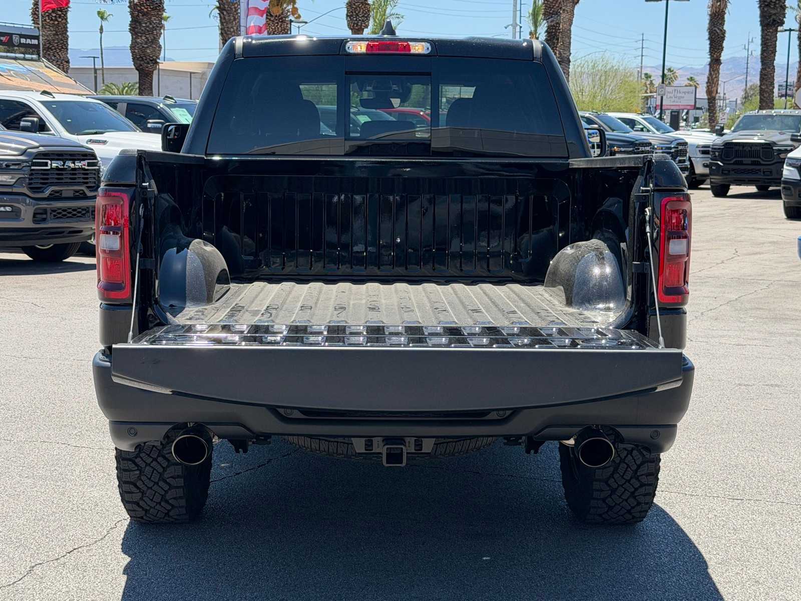 Thumbnail: 2026 RAM 1500 - 32