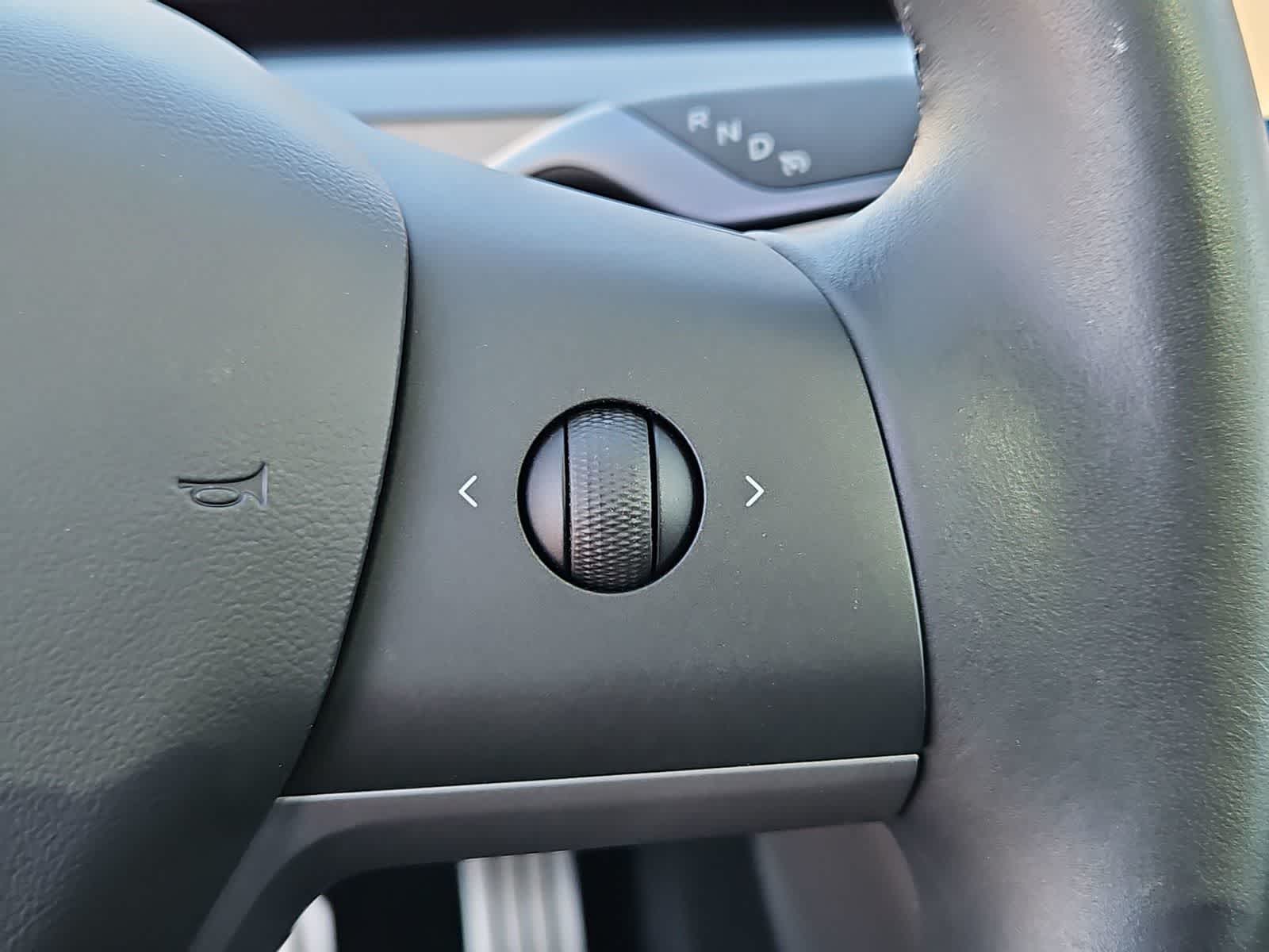 Thumbnail: 2019 Tesla Model 3 - 24