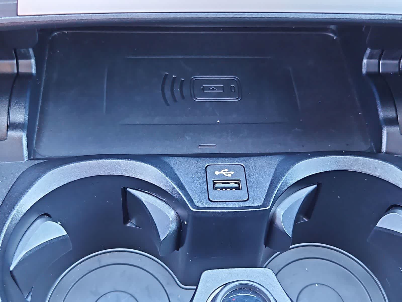 Thumbnail: 2023 BMW i4 - 29