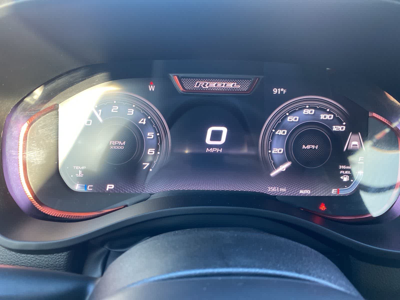 Thumbnail: 2025 RAM 1500 - 14