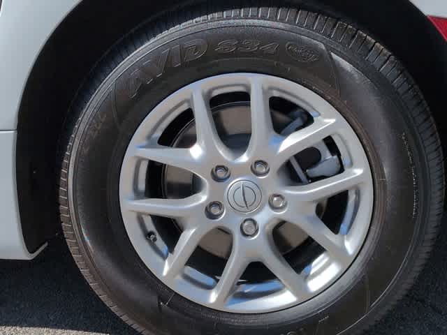 Thumbnail: 2026 Chrysler Pacifica - 14