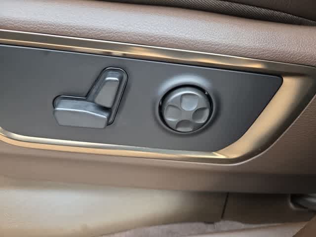 Thumbnail: 2026 RAM 1500 - 21