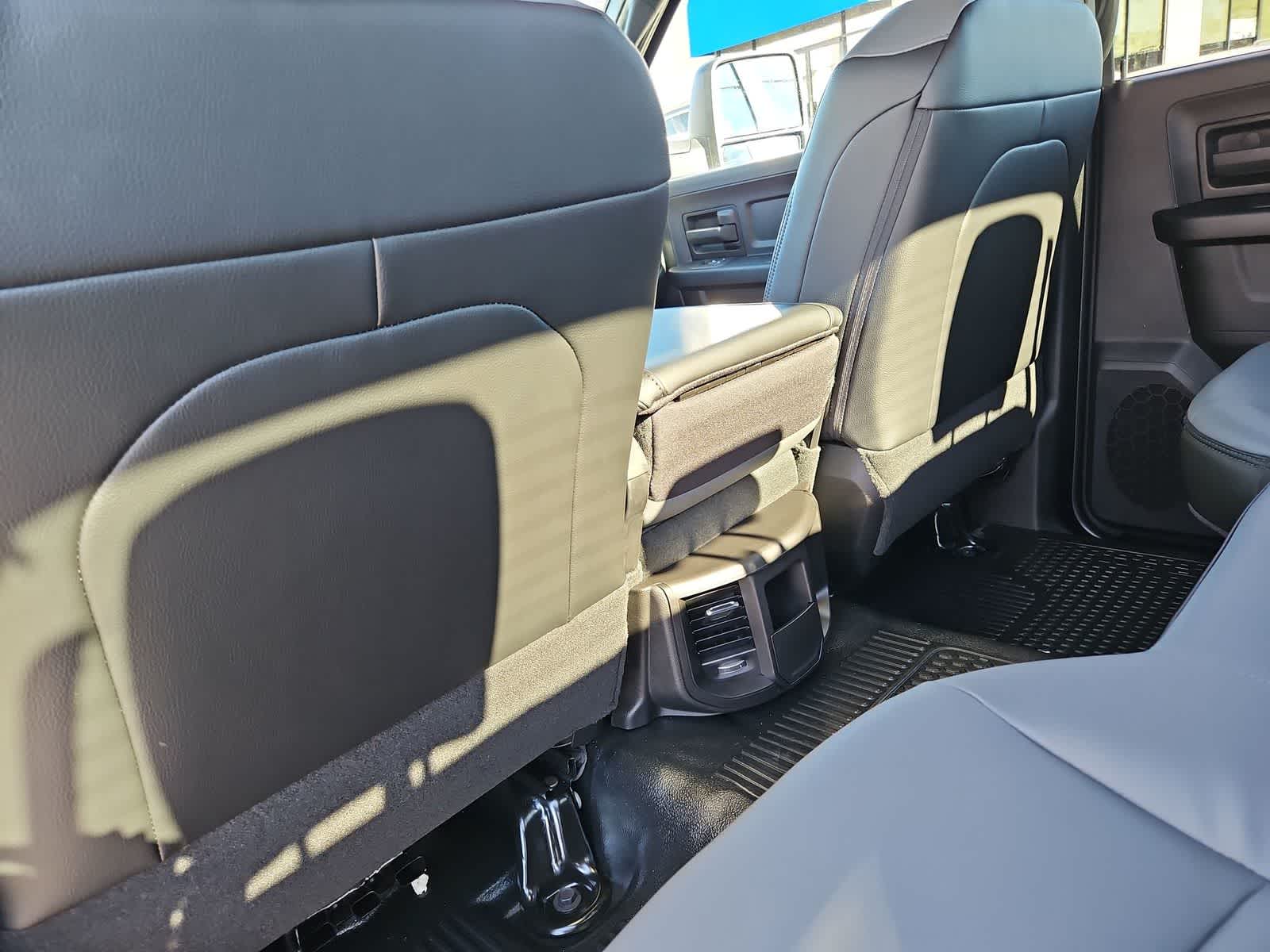 Thumbnail: 2026 RAM 3500 - 18