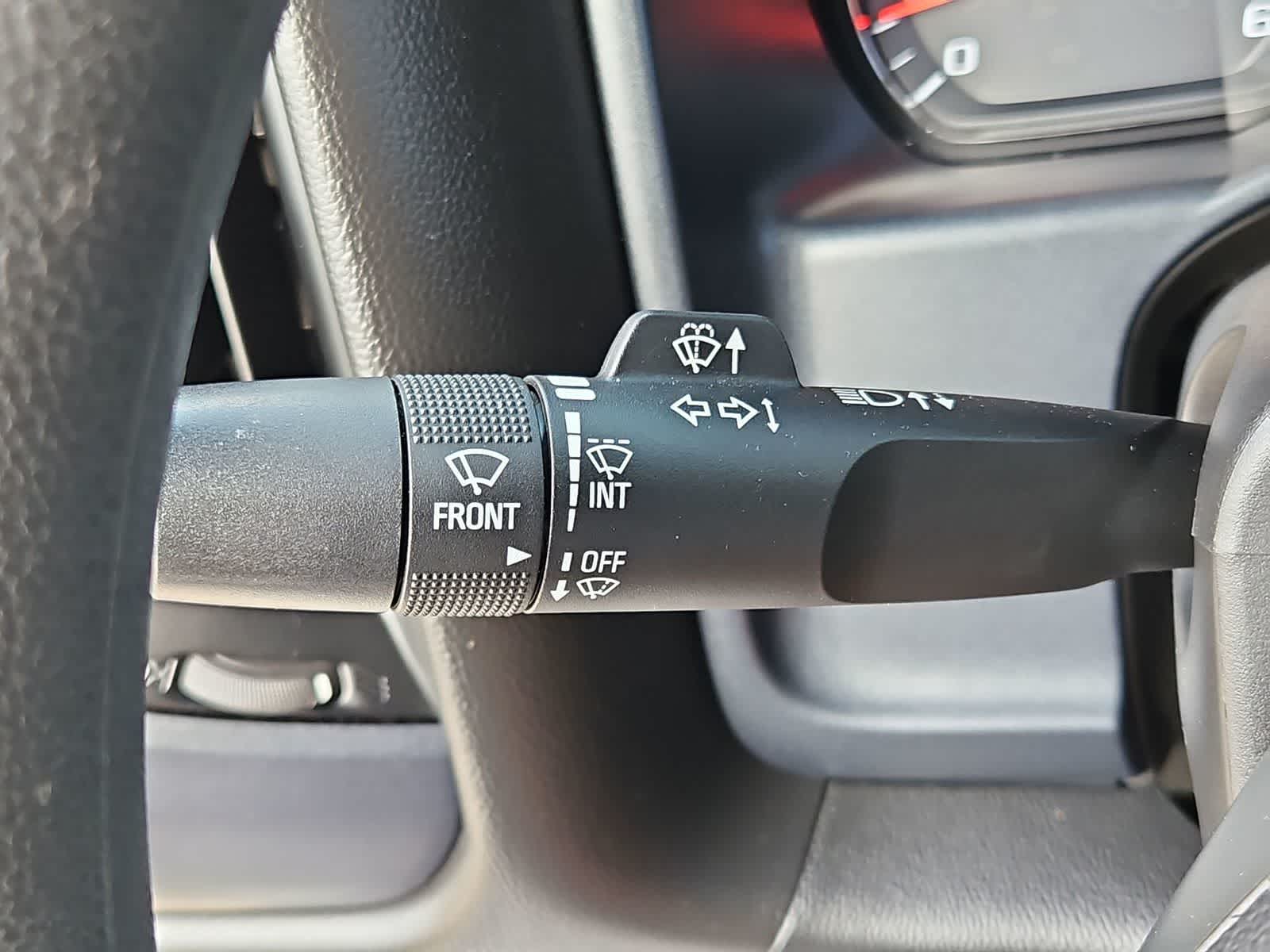 Thumbnail: 2018 Chevrolet Silverado 1500 - 25