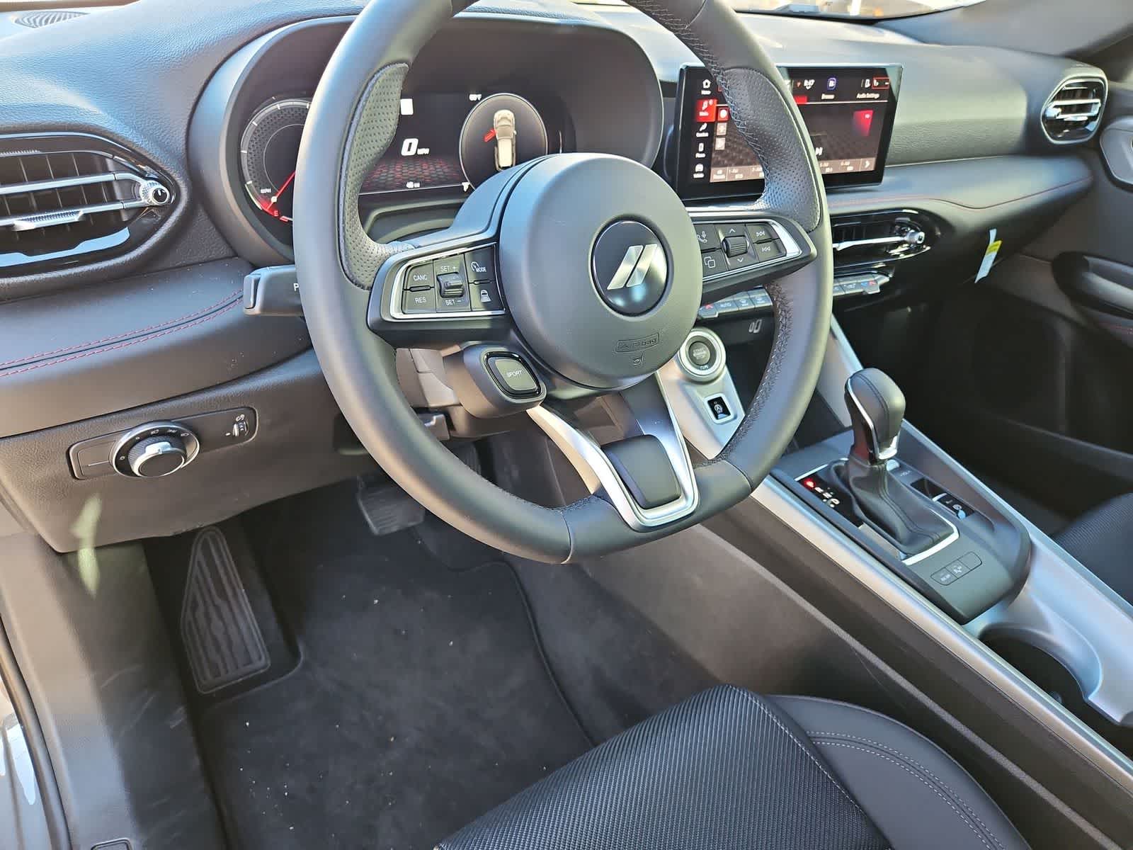 Thumbnail: 2025 Dodge Hornet - 10