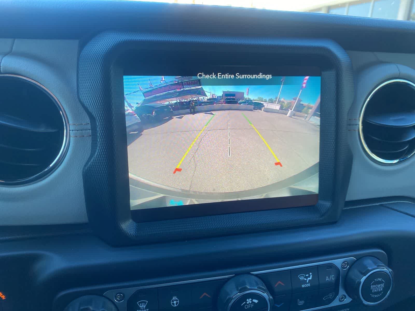 Thumbnail: 2023 Jeep Wrangler - 19