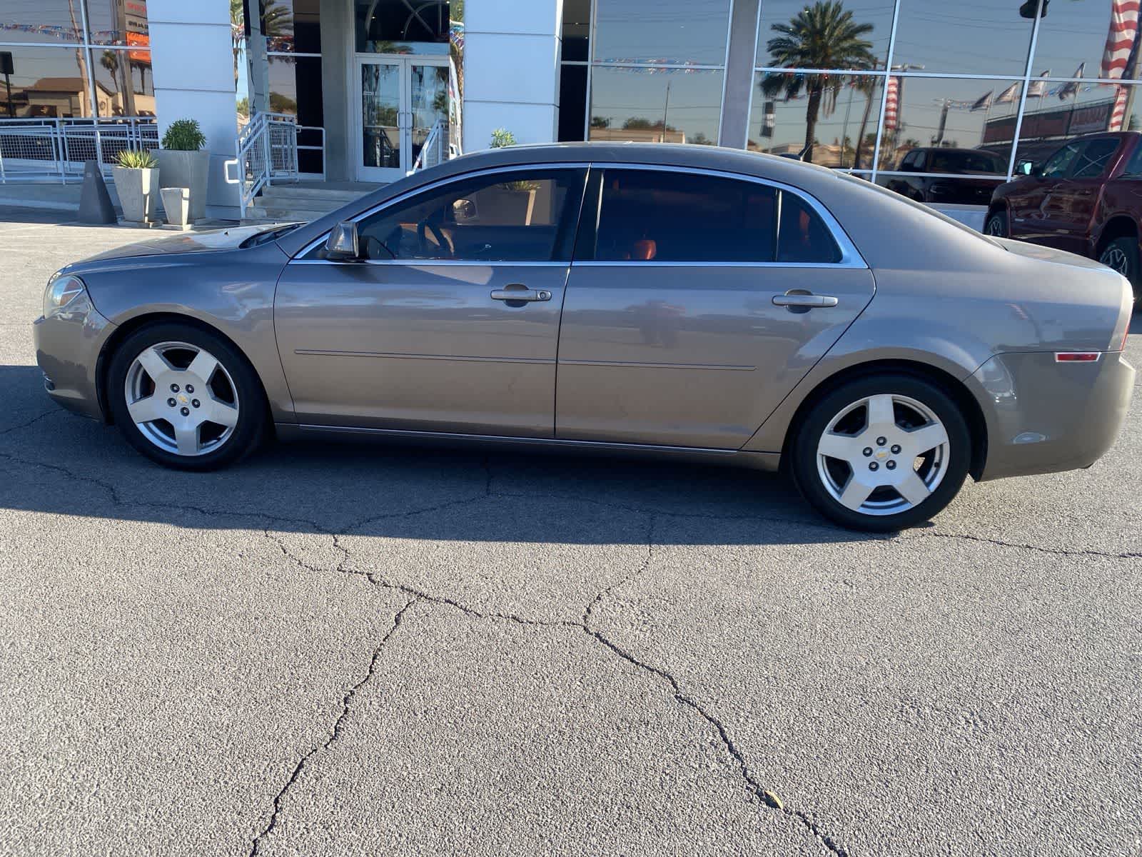2010 Chevrolet Malibu LT 9