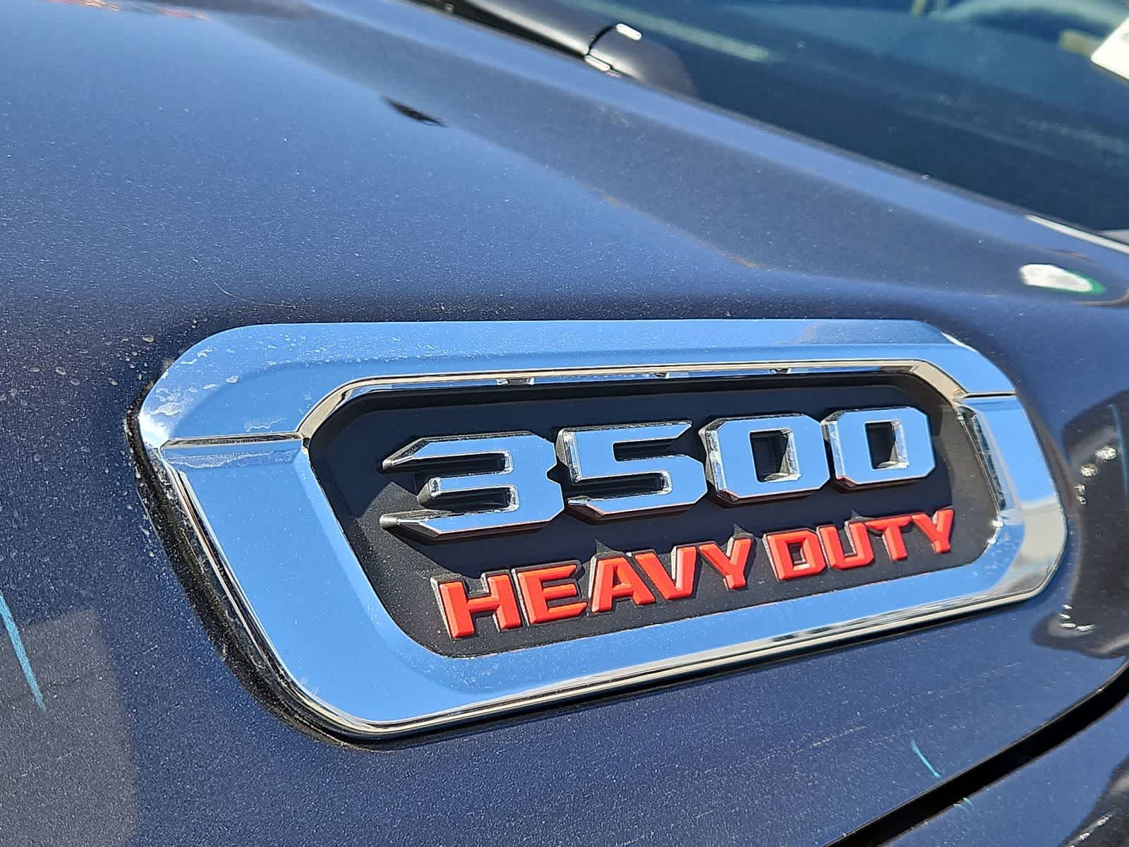 2025 RAM 3500 Big Horn 12