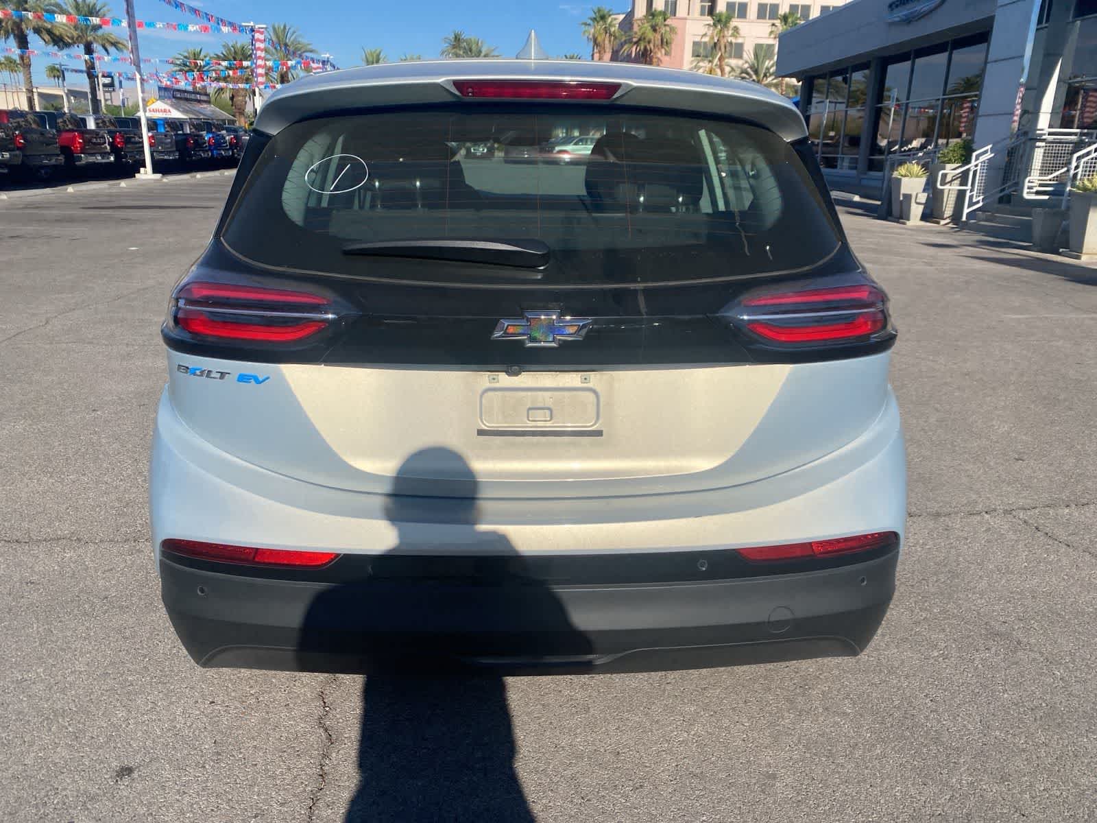 Thumbnail: 2023 Chevrolet Bolt EV - 8