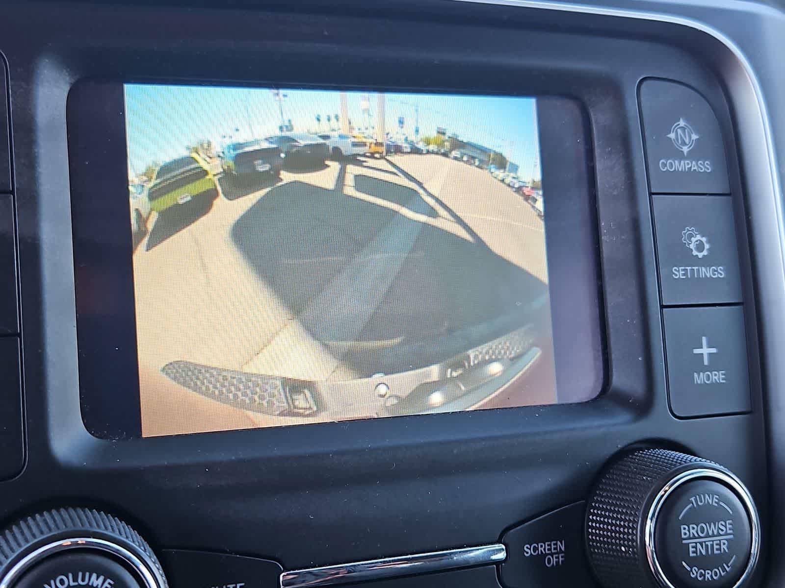 Thumbnail: 2022 RAM 1500 Classic - 33