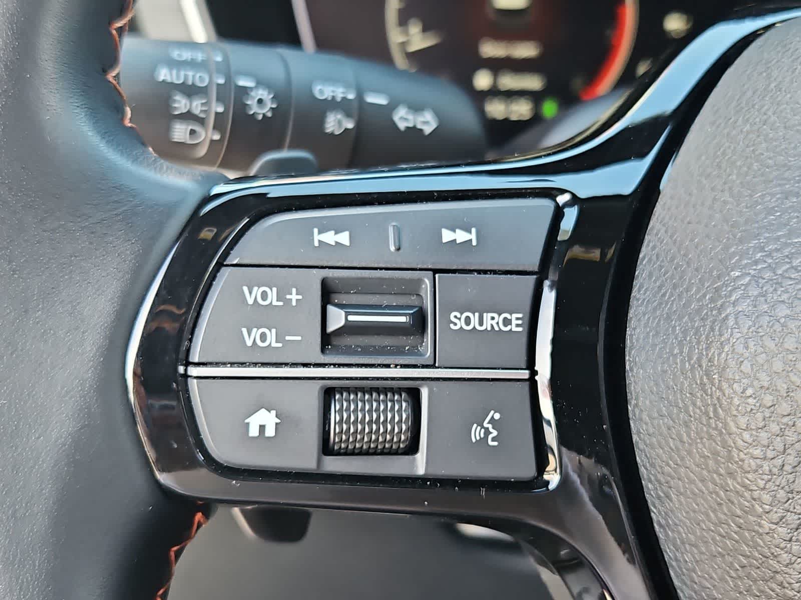 Thumbnail: 2025 Honda Pilot - 24