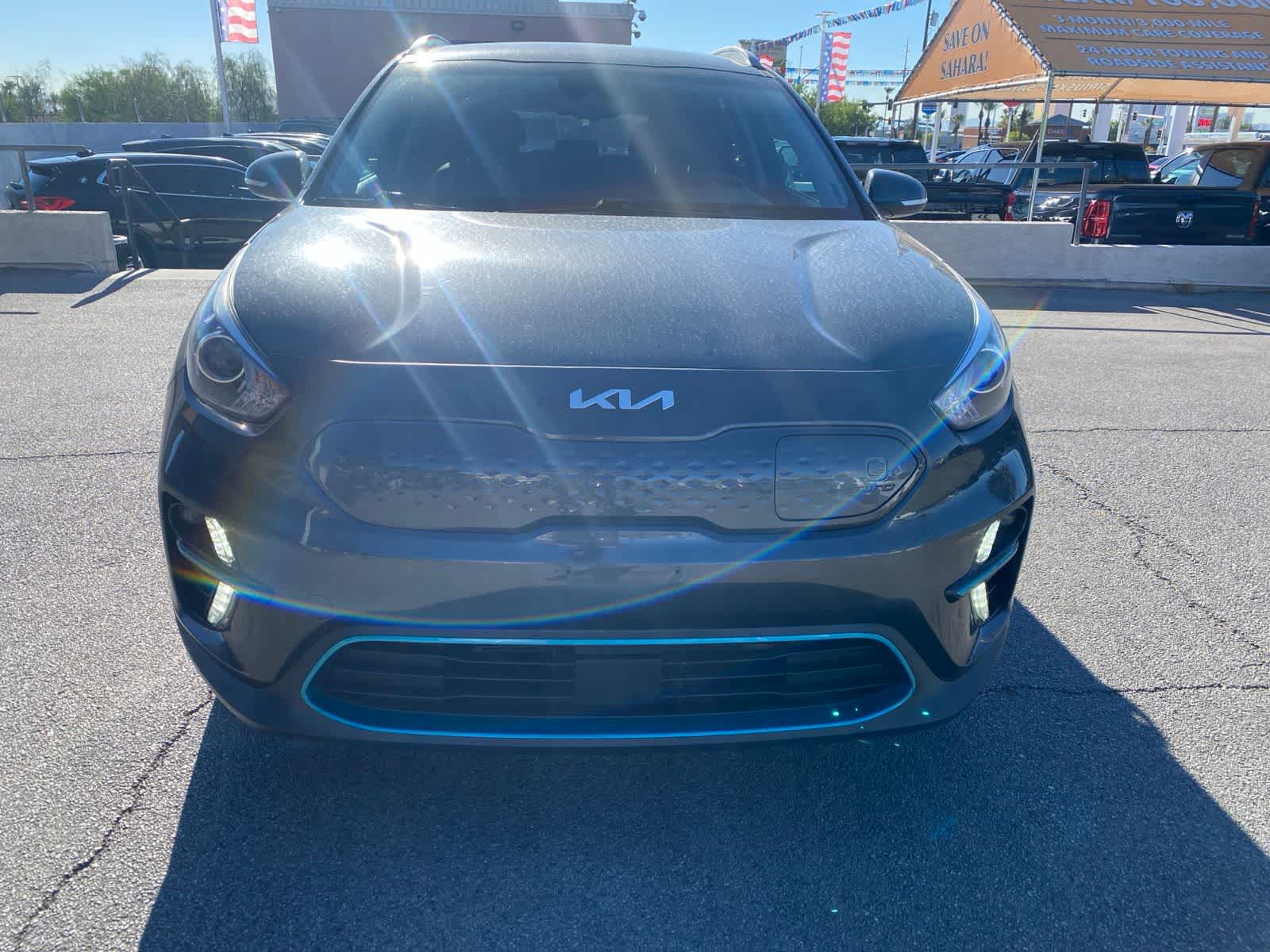 Thumbnail: 2022 Kia Niro - 2