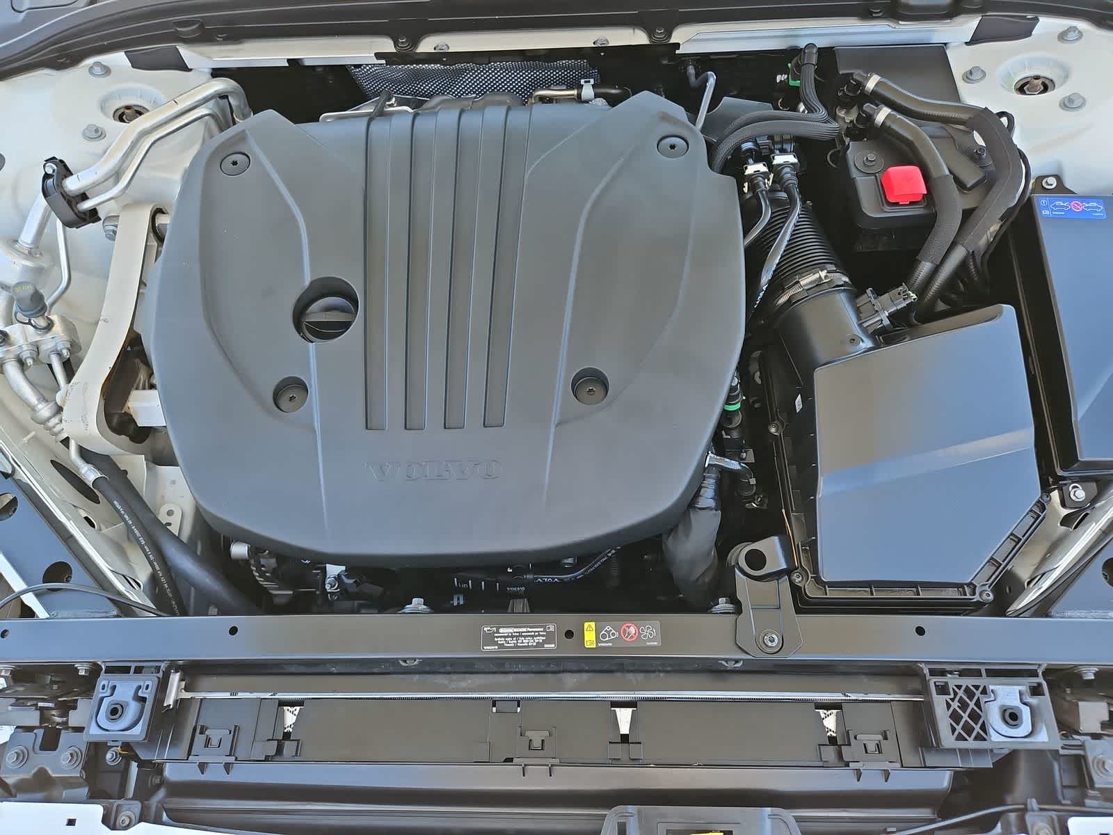 Thumbnail: 2024 Volvo S60 - 16