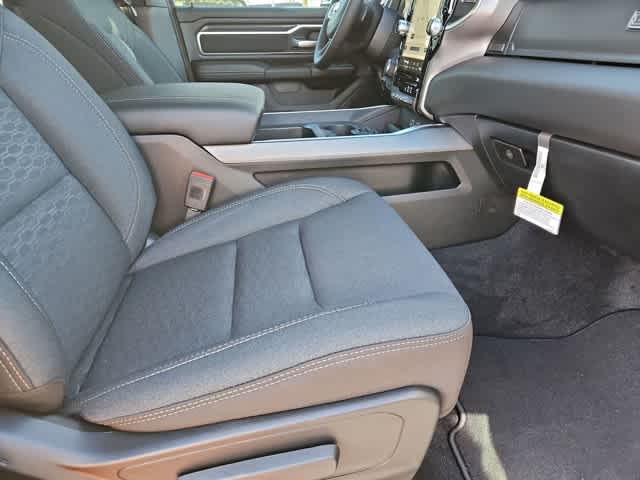 Thumbnail: 2026 RAM 1500 - 21