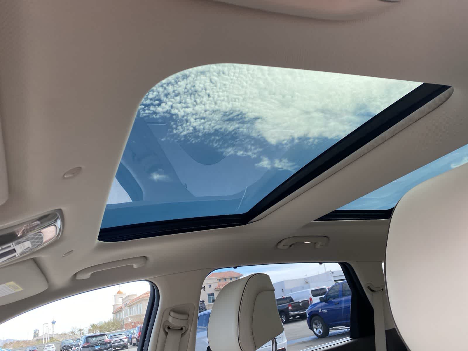 Thumbnail: 2023 Genesis GV80 - 12