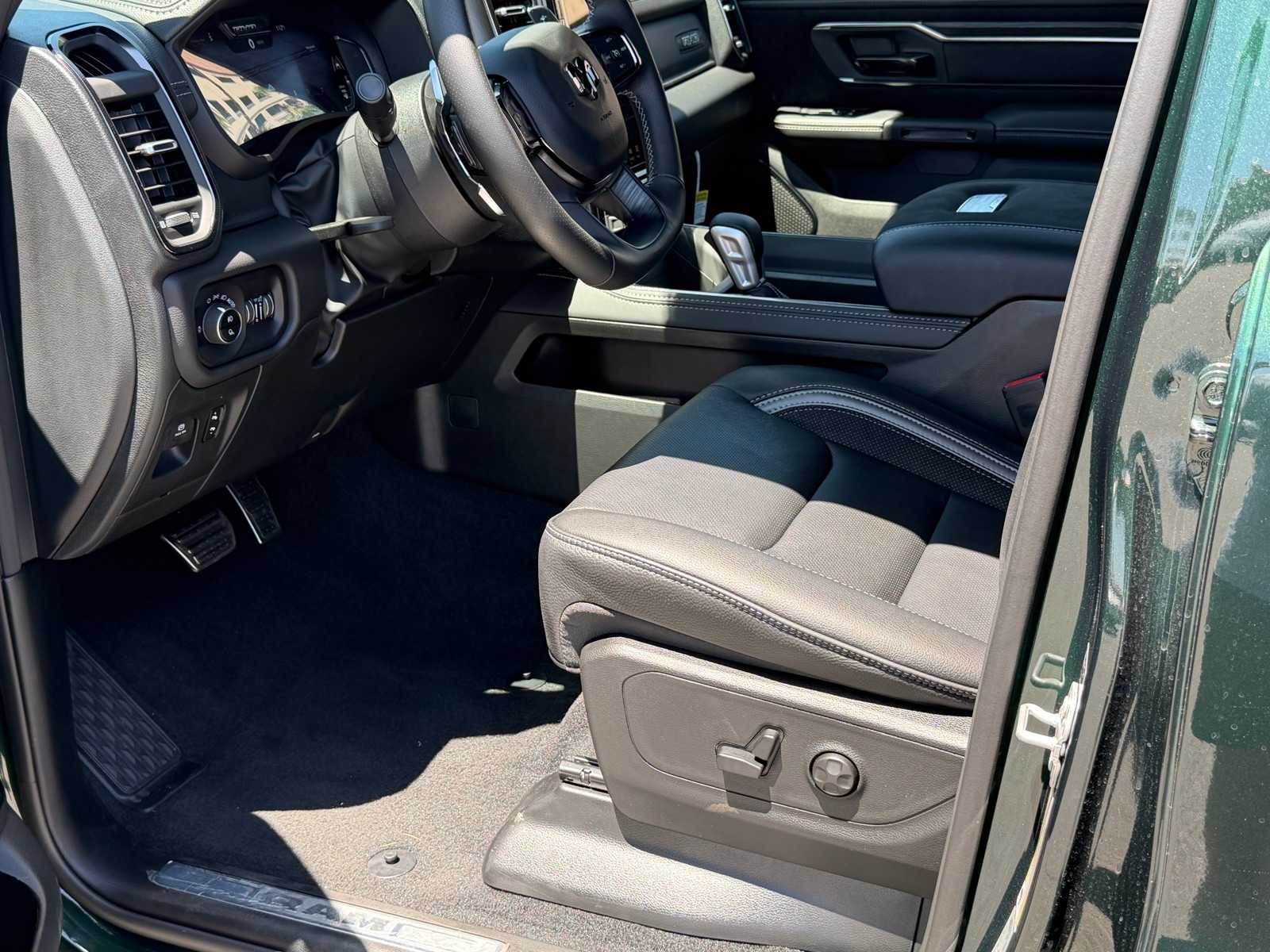 Thumbnail: 2026 RAM 1500 - 23