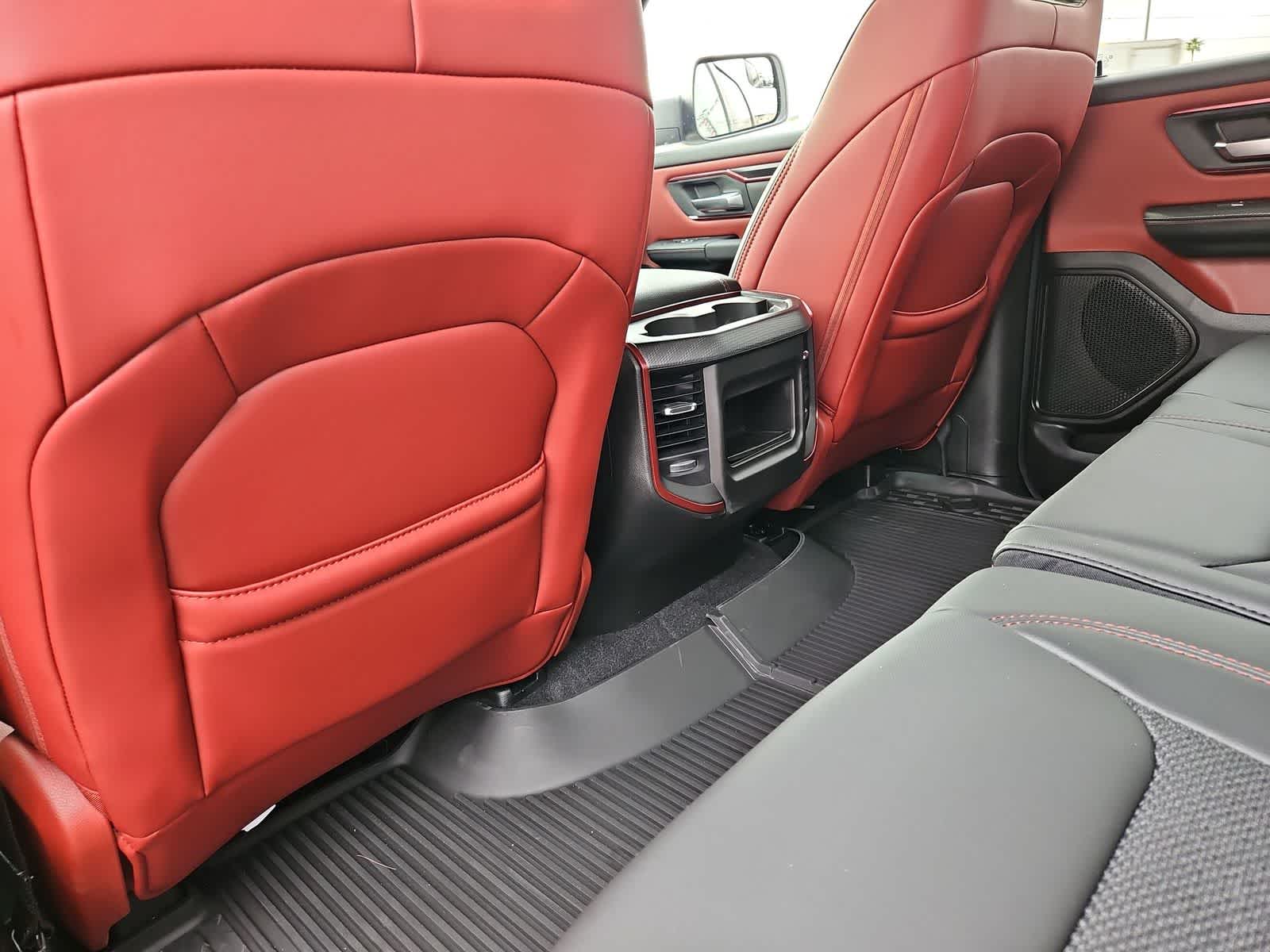 Thumbnail: 2026 RAM 1500 - 18