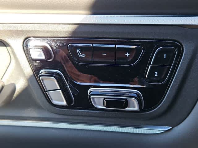 Thumbnail: 2026 RAM 1500 - 17