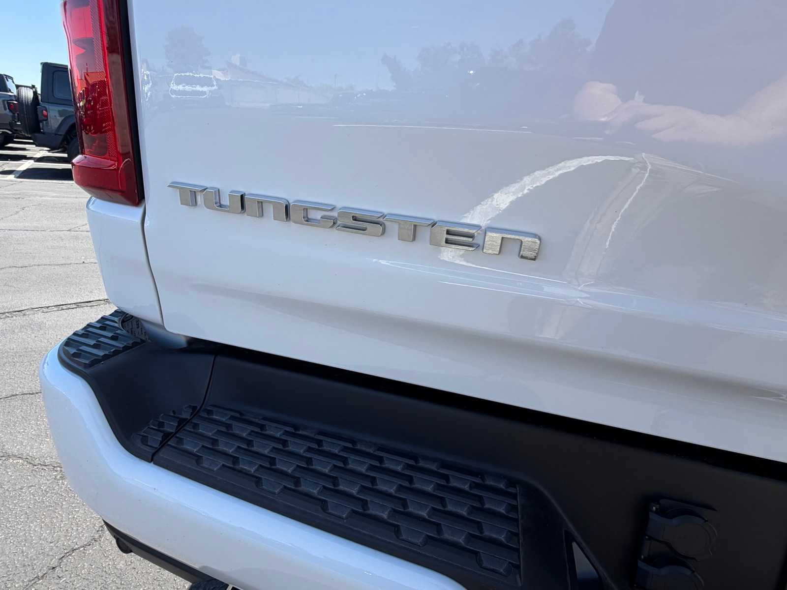 Thumbnail: 2026 RAM 1500 - 18