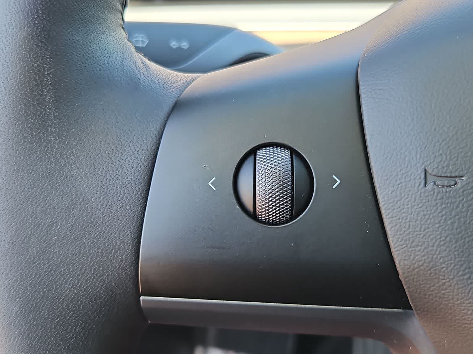 Thumbnail: 2021 Tesla Model 3 - 21