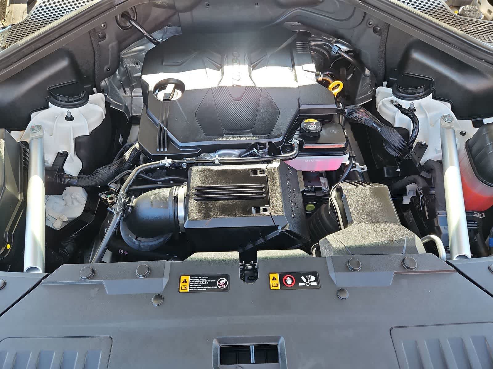 Thumbnail: 2023 Genesis GV80 - 15