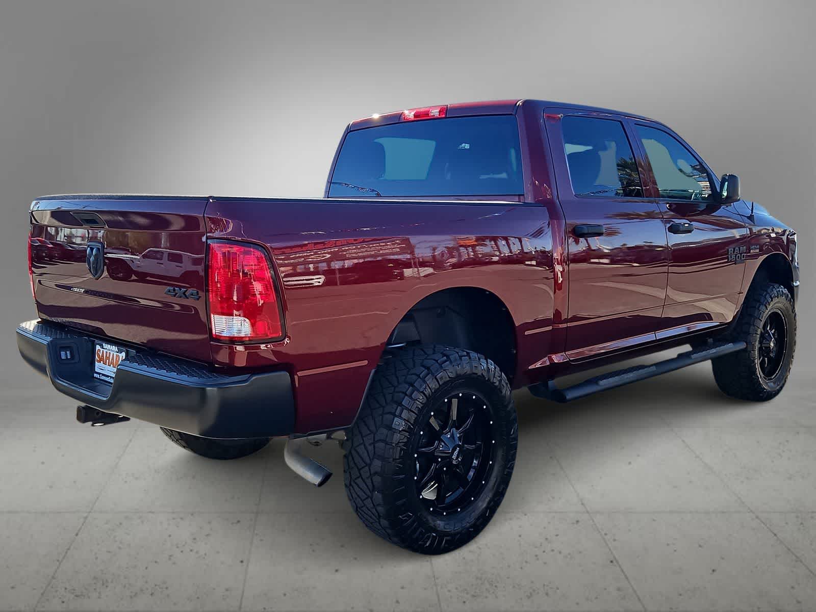Thumbnail: 2022 RAM 1500 Classic - 9