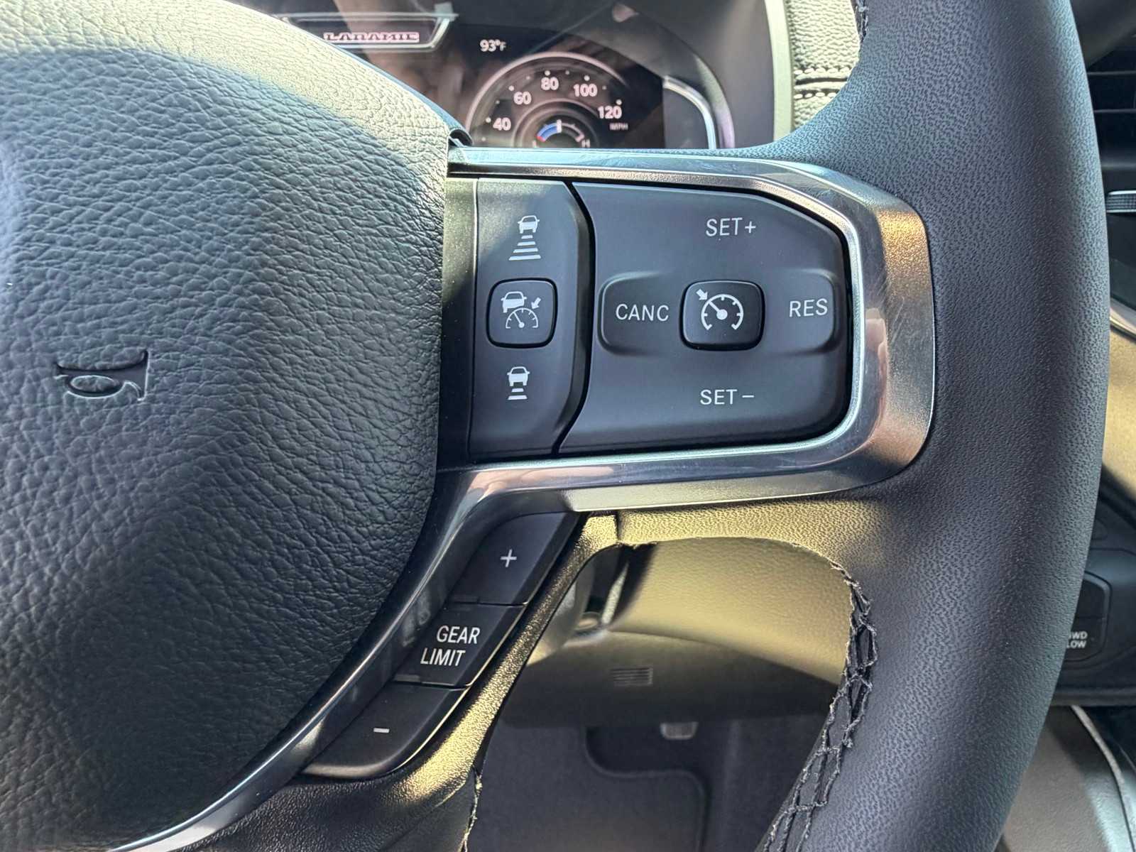 Thumbnail: 2026 RAM 2500 - 32