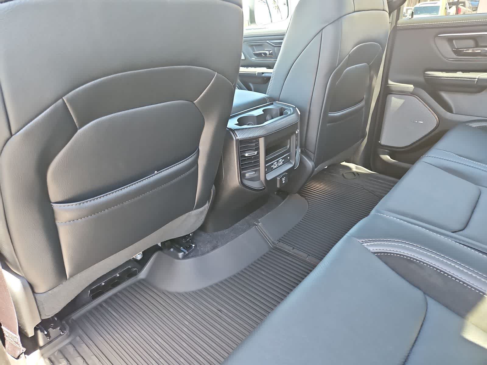 Thumbnail: 2026 RAM 1500 - 18