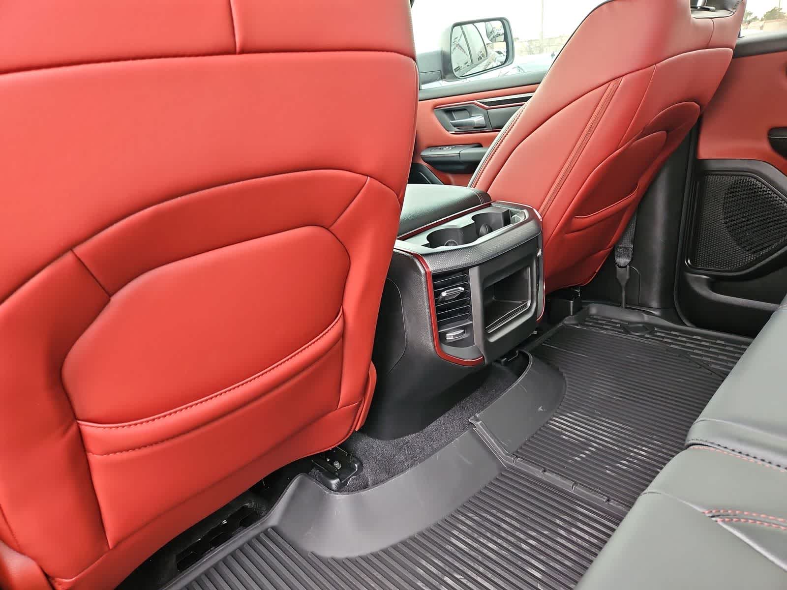 Thumbnail: 2026 RAM 1500 - 19