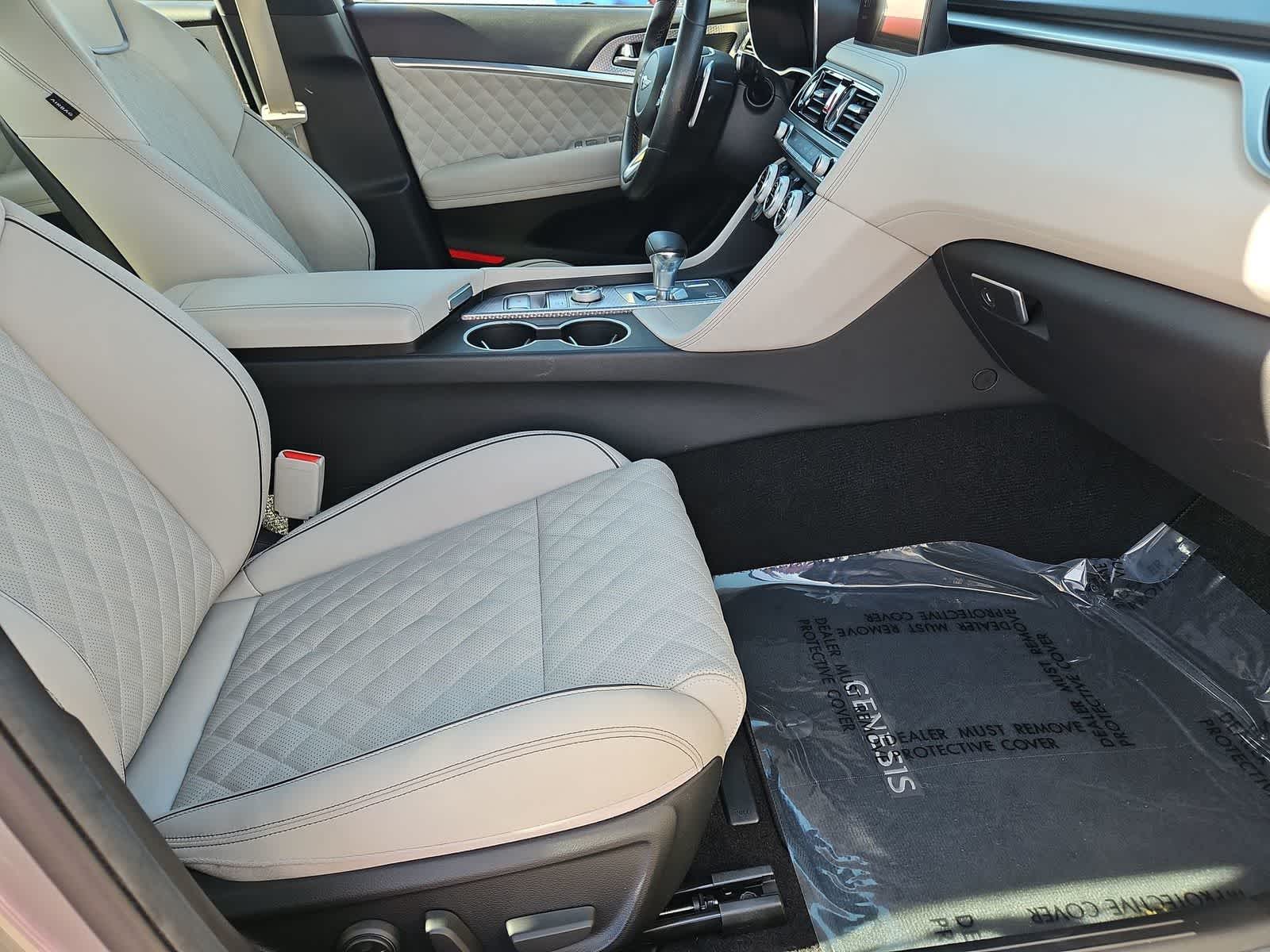 Thumbnail: 2023 Genesis G70 - 21