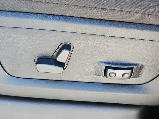 Thumbnail: 2026 RAM 3500 - 17