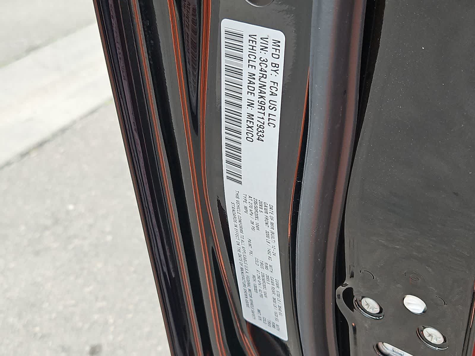 Thumbnail: 2024 Jeep Wagoneer S - 34