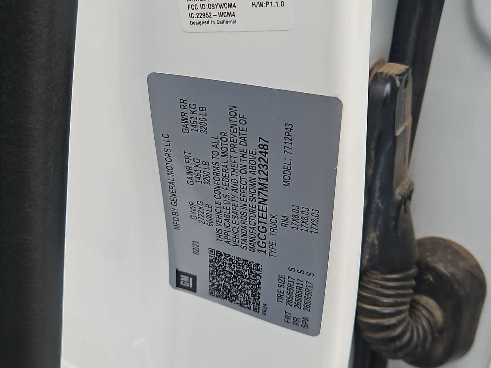 Thumbnail: 2021 Chevrolet Colorado - 34