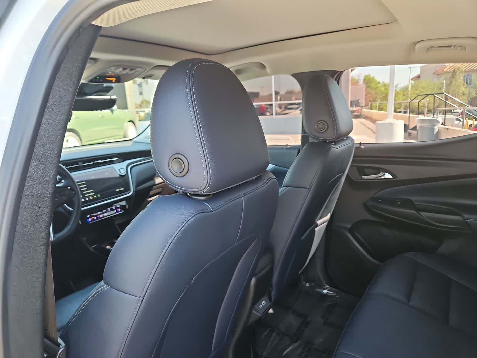 2022 Chevrolet Bolt EUV Premier 17