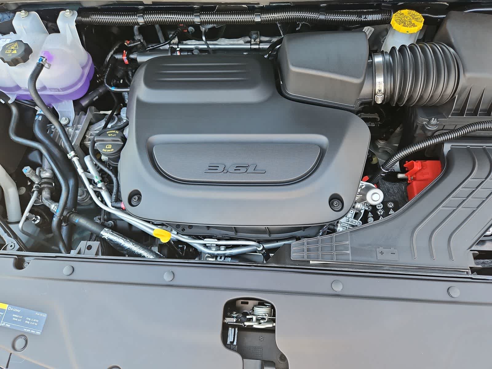 Thumbnail: 2025 Chrysler Pacifica - 14