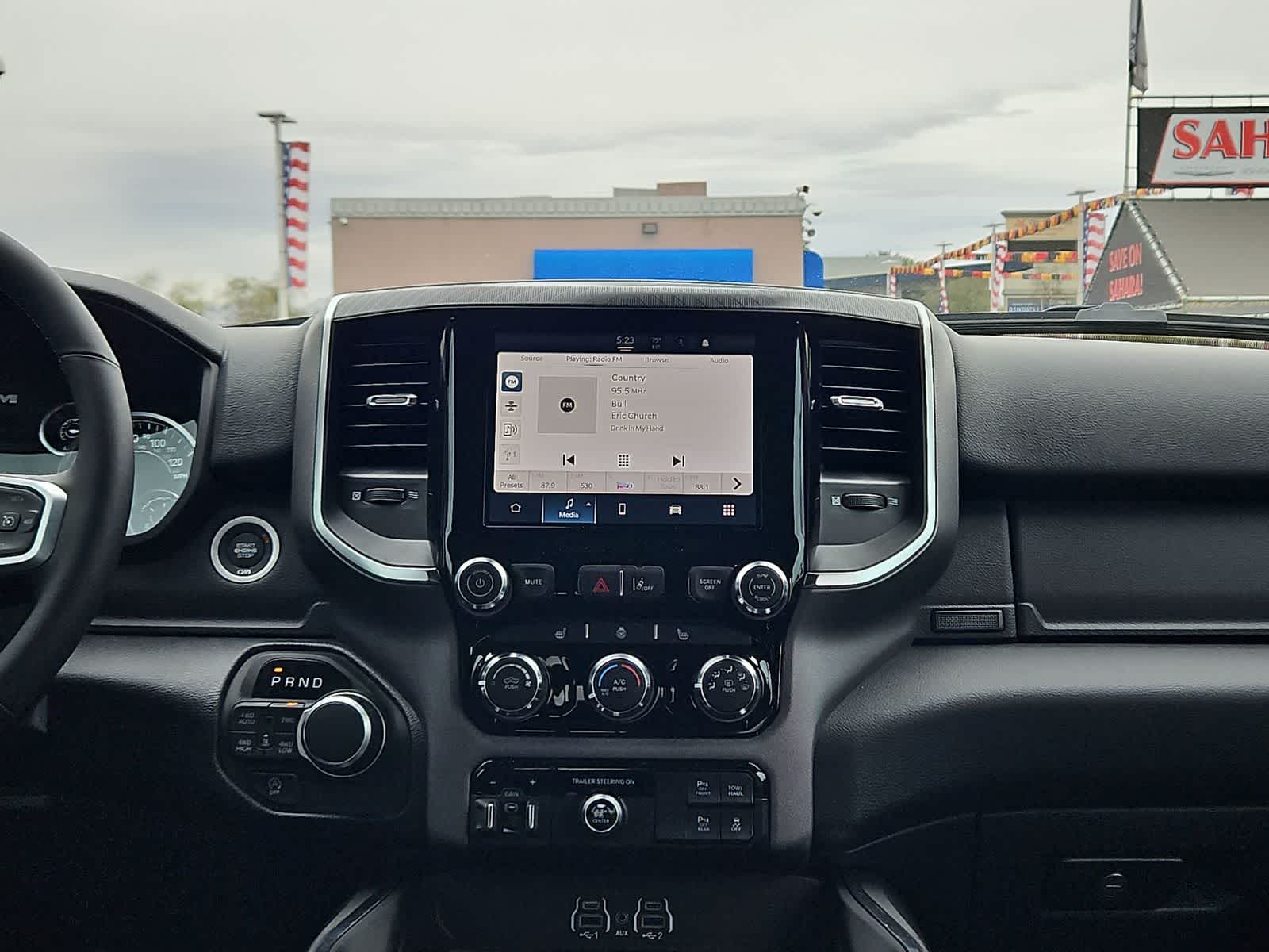 Thumbnail: 2025 RAM 1500 - 25