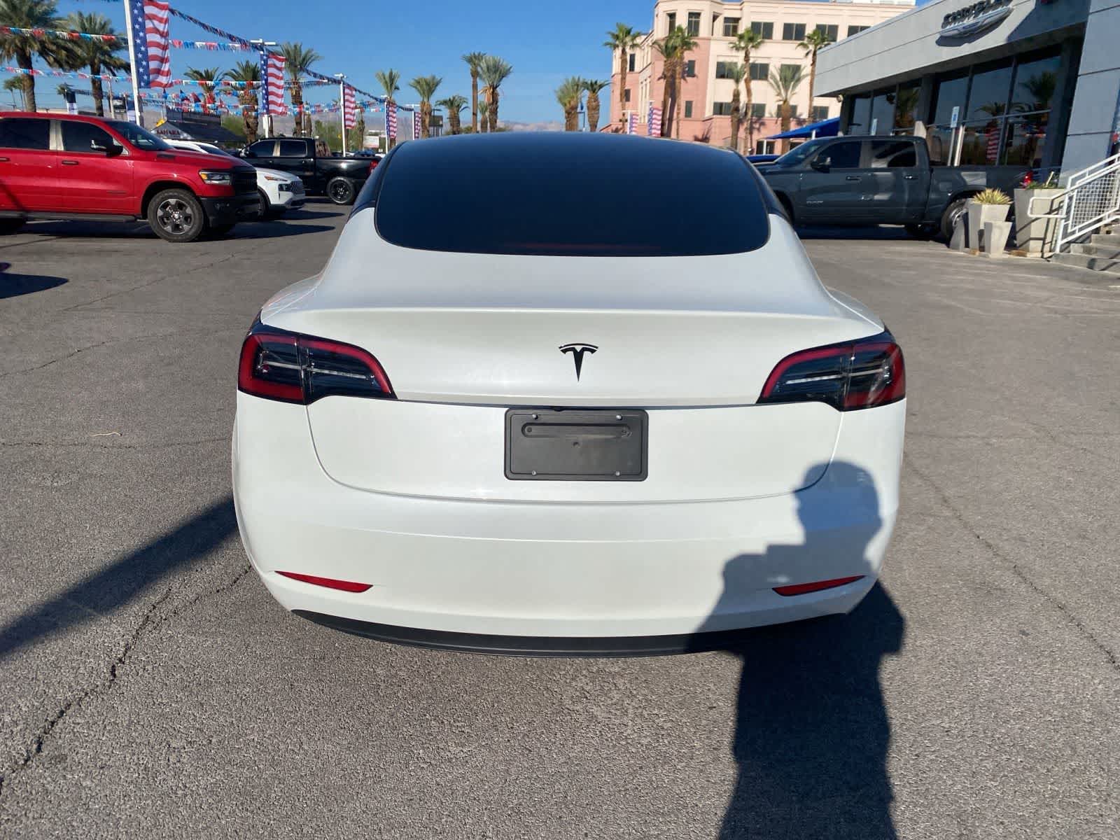 Thumbnail: 2023 Tesla Model 3 - 8