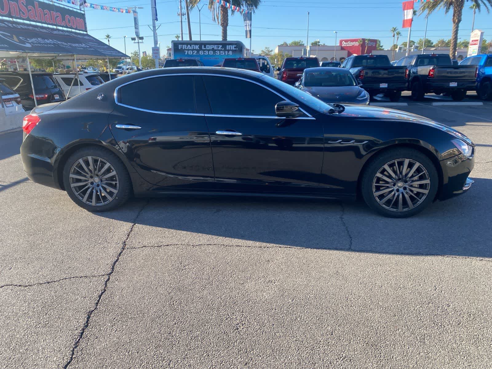 2017 Maserati Ghibli photo 4