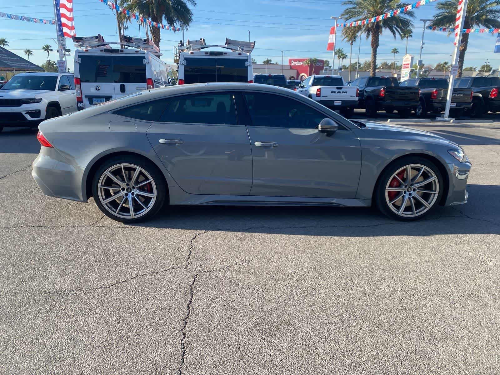 Thumbnail: 2024 Audi RS 7 - 4