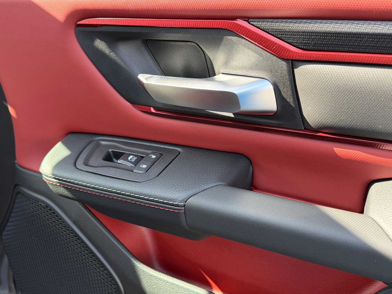 Thumbnail: 2026 RAM 1500 - 31