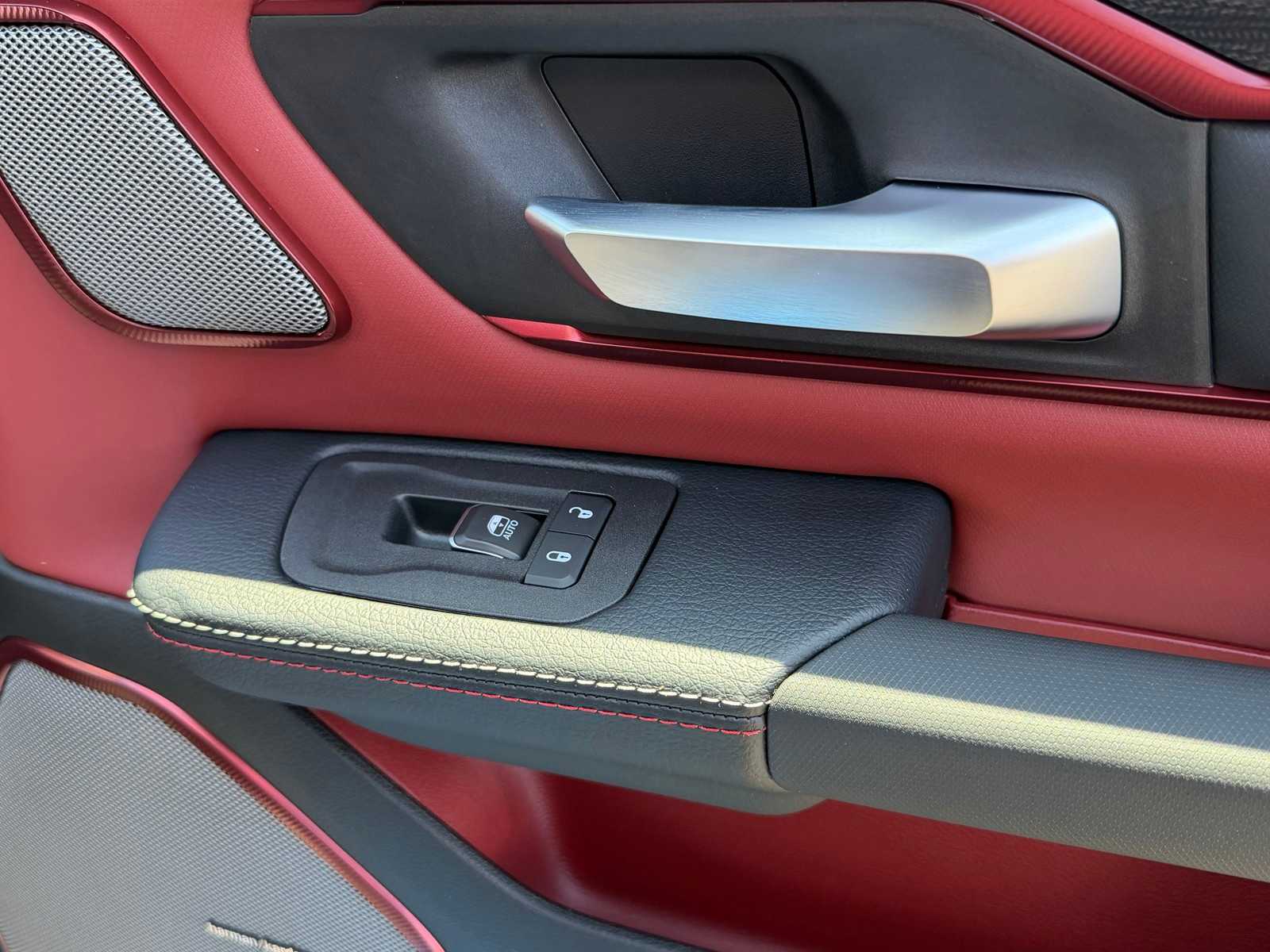 Thumbnail: 2026 RAM 1500 - 17