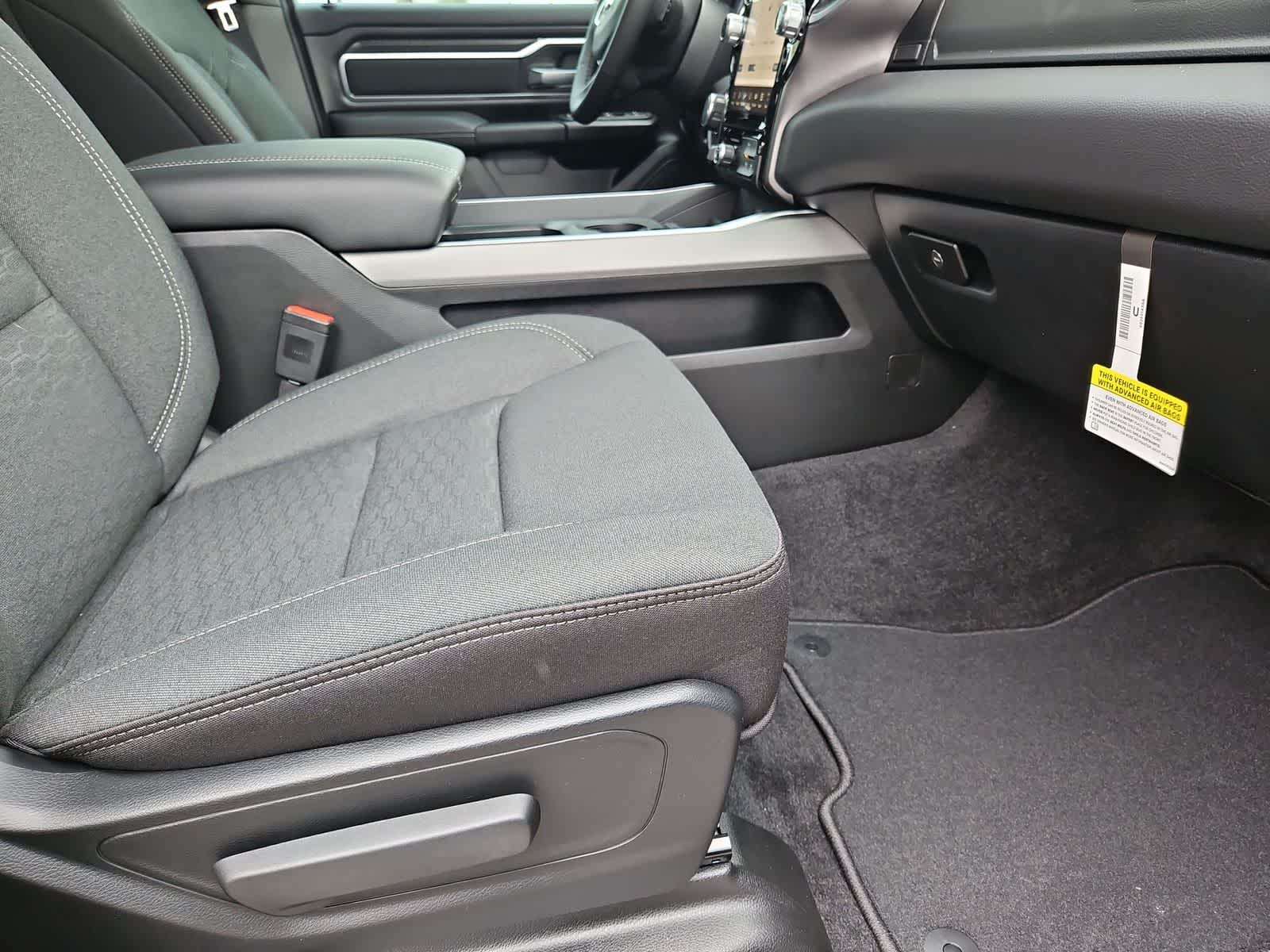 Thumbnail: 2026 RAM 1500 - 22