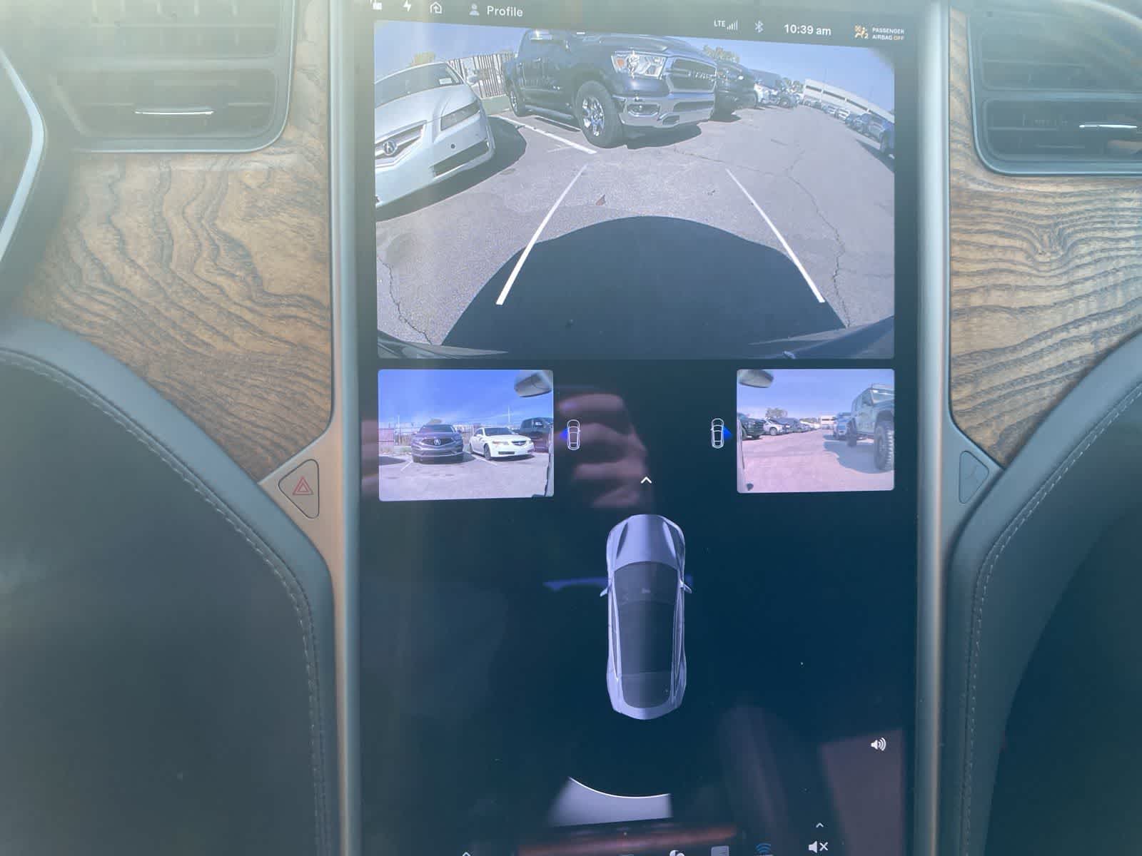 Thumbnail: 2020 Tesla Model S - 17