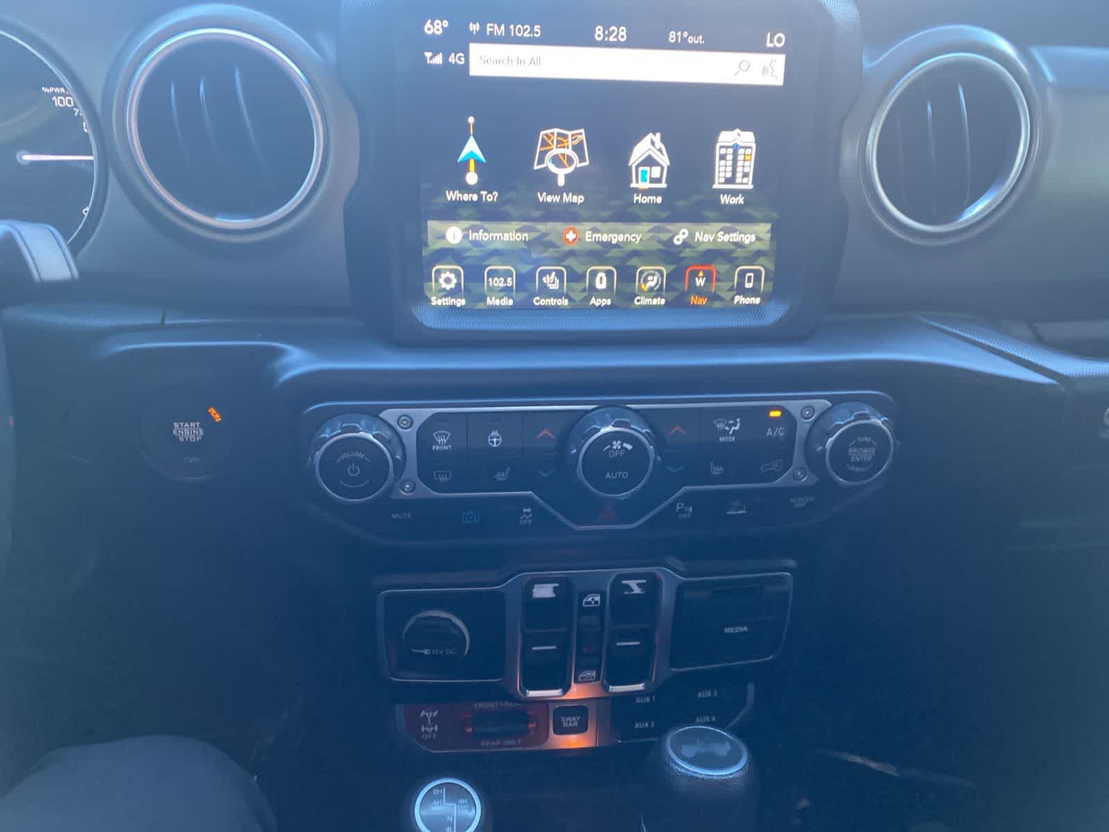 Thumbnail: 2021 Jeep Wrangler - 14