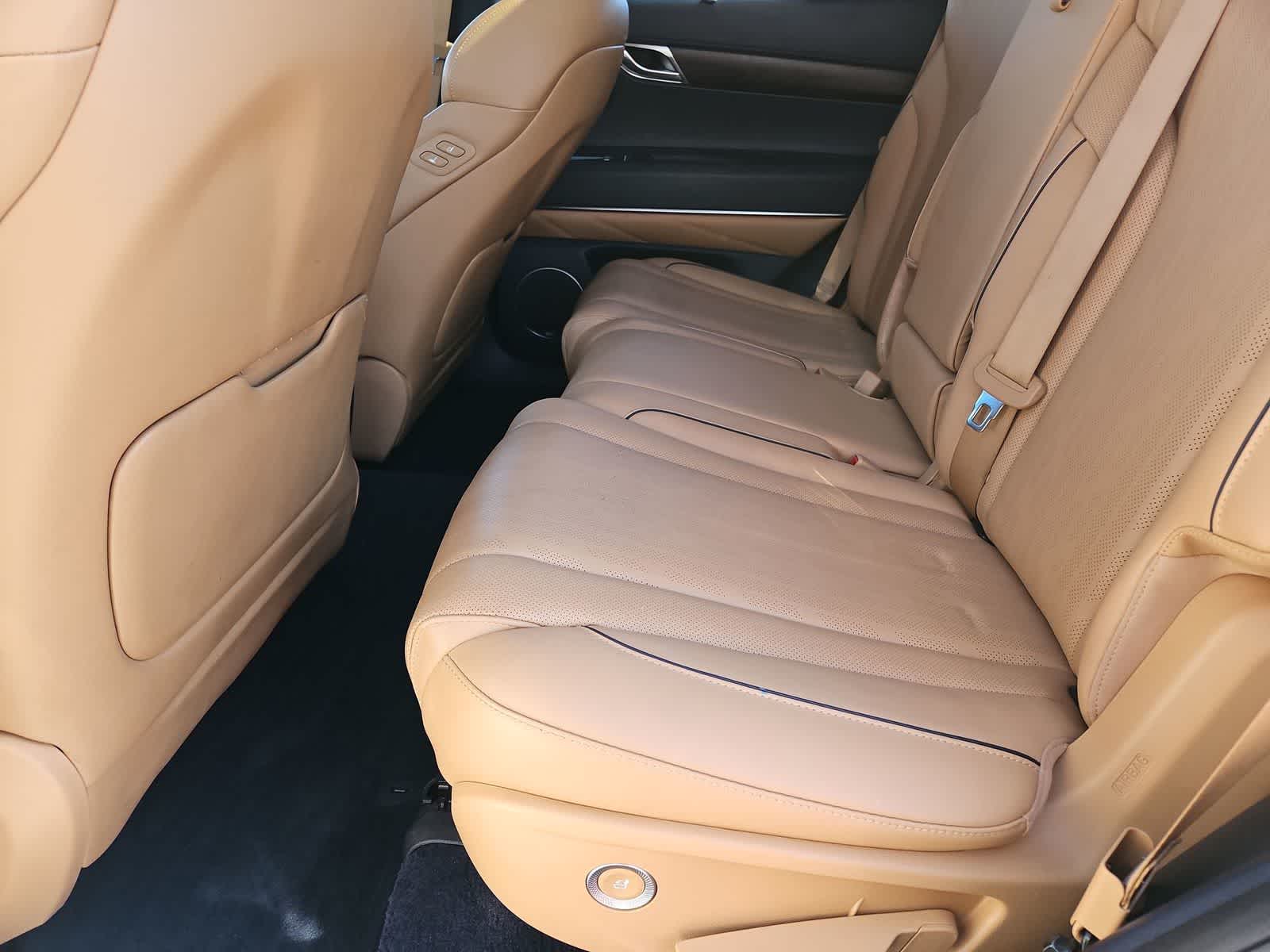 Thumbnail: 2023 Genesis GV80 - 20