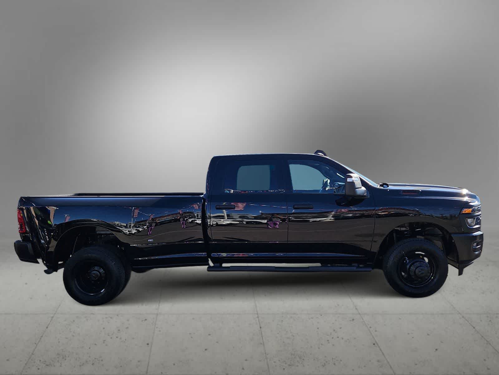 Thumbnail: 2026 RAM 3500 - 9