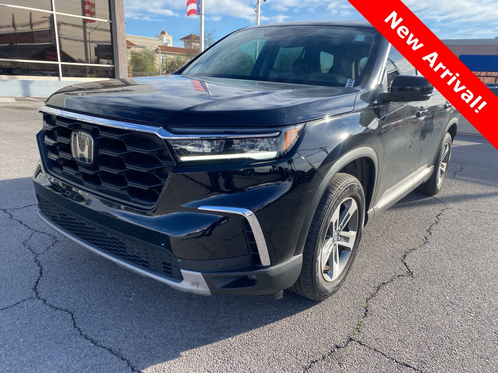 Thumbnail: 2024 Honda Pilot - 1