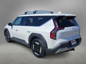Thumbnail: 2024 Kia EV9 - 10